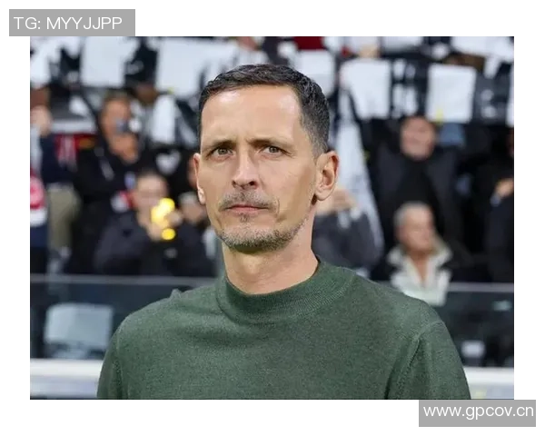 那不勒斯危机加剧孔蒂与管理层矛盾升级曼联名帅莫塔成新选择